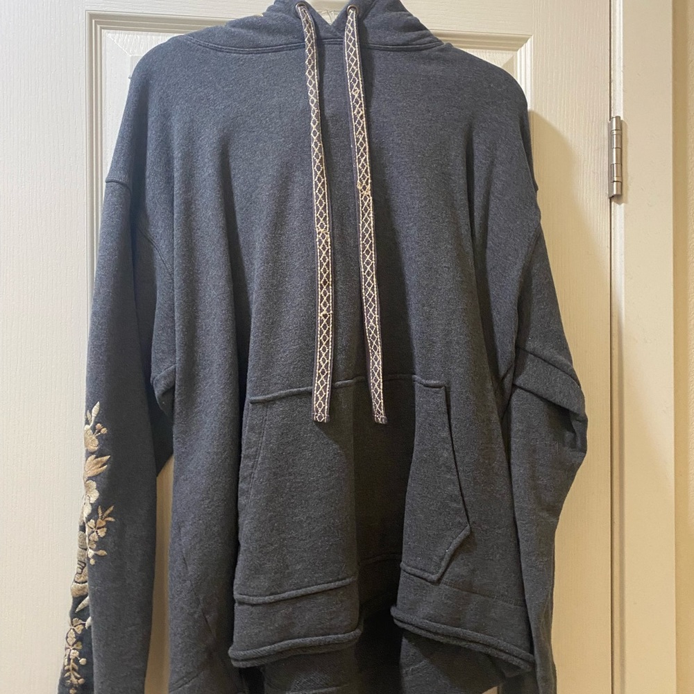 Johnny Was grey pullover sweatshirt with embroidered hood and sleeves. Size L